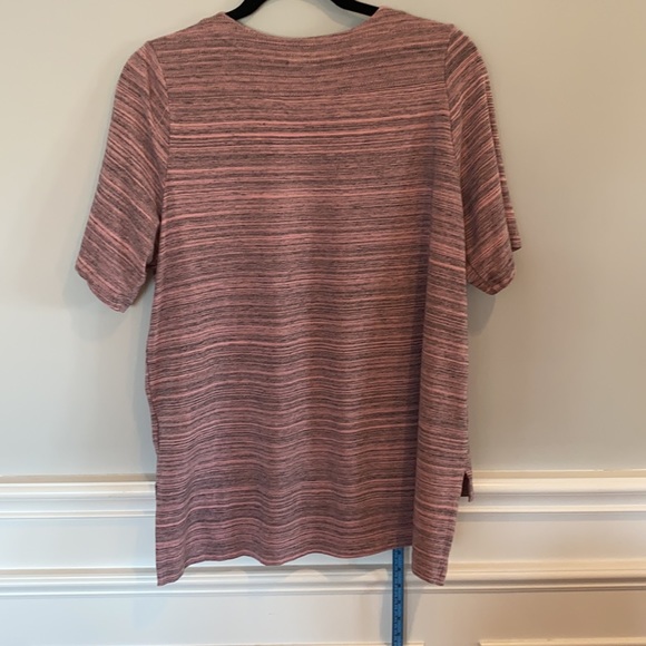 Nike Top - Picture 7 of 7